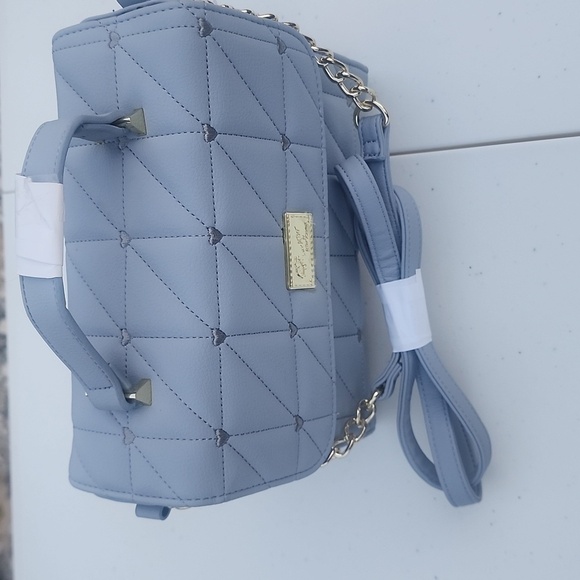 BETSEY JOHNSON LUV BETSEY PURPLE CROSSBODY - Picture 7 of 8